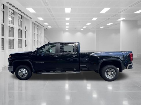 New 2026 Chevrolet Silverado 3500 LT w/ All Star Edition AWD/4WD image 8