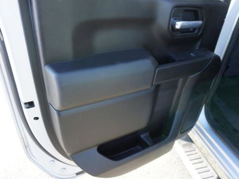 Used 2021 Chevrolet Silverado 1500 Custom image 13