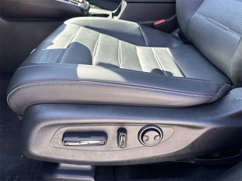 Used 2023 Honda CR-V EX-L image 17