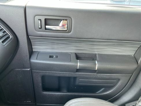 Used 2019 Ford Flex SEL w/ Equipment Group 202A image 19