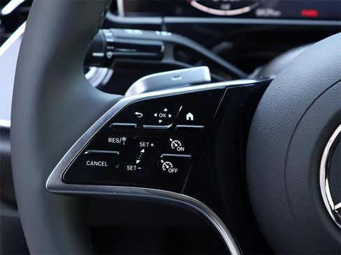 Certified 2025 Mercedes-Benz E 350 E 350 image 33