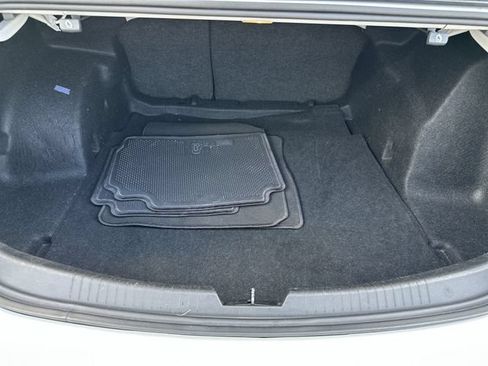 Used 2019 Chevrolet Malibu LT FWD image 22