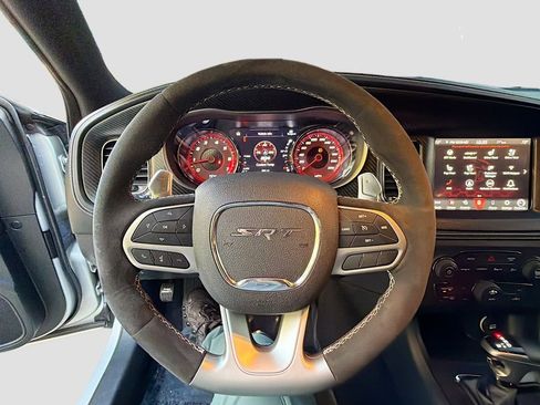 Used 2022 Dodge Charger SRT Hellcat image 11