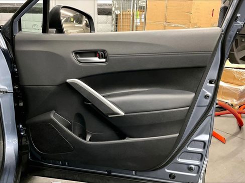 Used 2024 Toyota Corolla Cross XLE w/ Convenience Package image 22