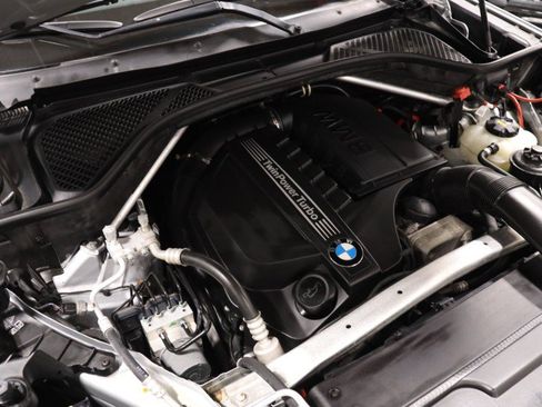 Used 2018 BMW X5 xDrive35i AWD/4WD image 16