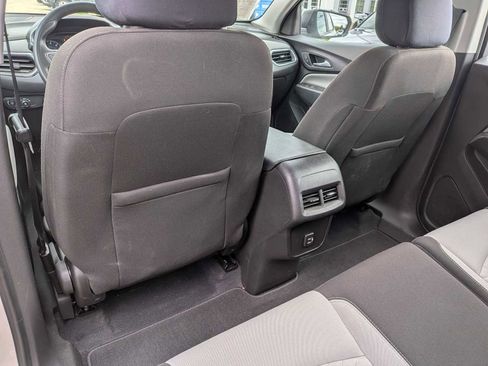 Used 2021 Chevrolet Equinox LS AWD/4WD image 14