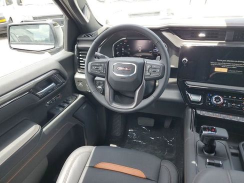 New 2026 GMC Sierra 1500 AT4 w/ AT4 Premium Package AWD/4WD image 14