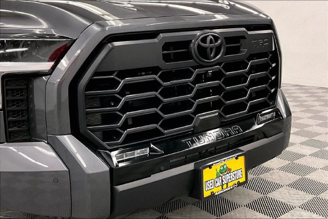 Used 2026 Toyota Tundra Limited AWD/4WD image 34
