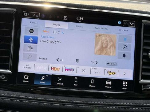 New 2026 Chrysler Pacifica Limited w/ Uconnect Theater Family Group AWD/4WD image 4