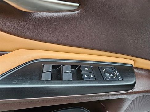 Used 2020 Lexus ES 350 Luxury w/ Accessory Package 2 image 15