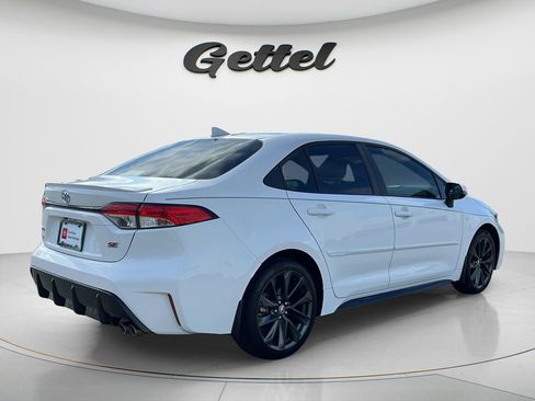 Used 2024 Toyota Corolla SE FWD image 5