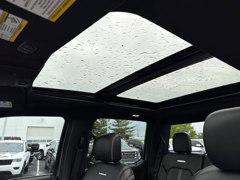 Used 2020 Ford F150 Platinum w/ Equipment Group 701A Luxury AWD/4WD image 42
