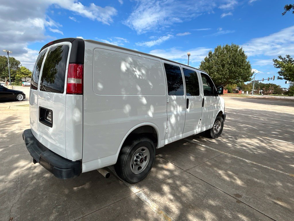 Used 2023 GMC Savana 2500 w/ Driver Convenience Package RWD image 10