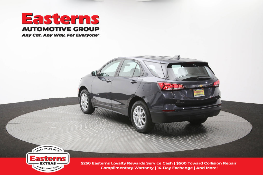 Used 2022 Chevrolet Equinox LS AWD/4WD image 66