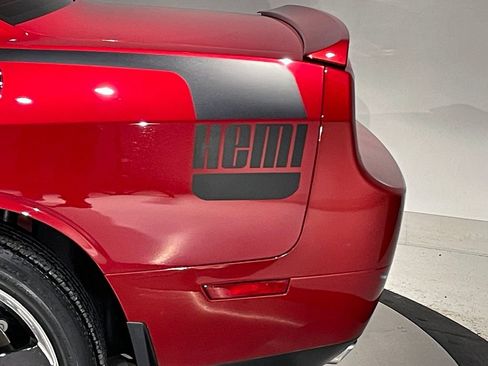 Used 2010 Dodge Challenger R/T RWD image 15