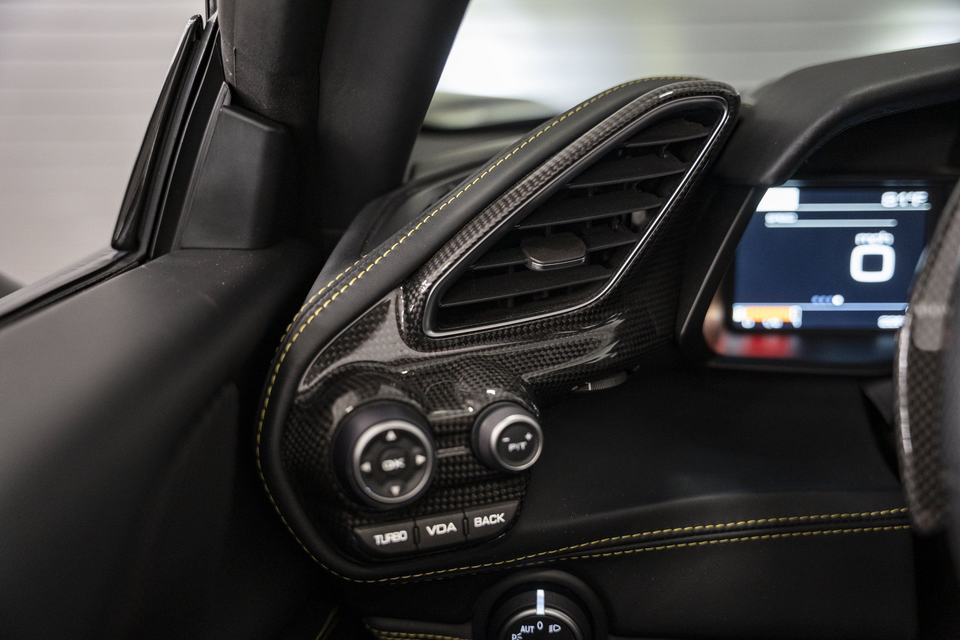 Used 2018 Ferrari 488 Spider RWD image 41