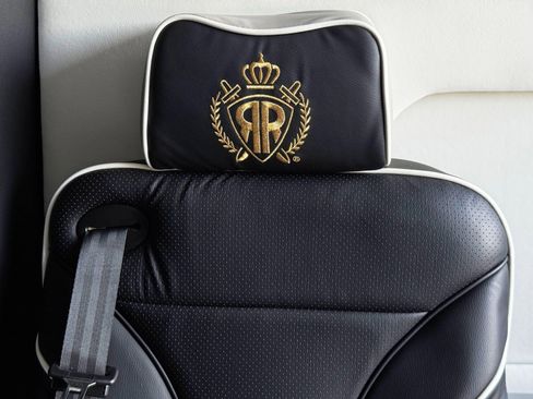 Used 2023 Mercedes-Benz Sprinter 3500 image 47