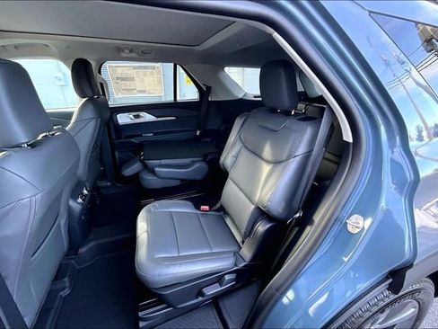 New 2026 Ford Explorer Active w/ Active Comfort Package image 10