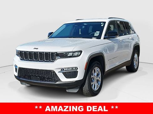 Used 2023 Jeep Grand Cherokee Limited image 7
