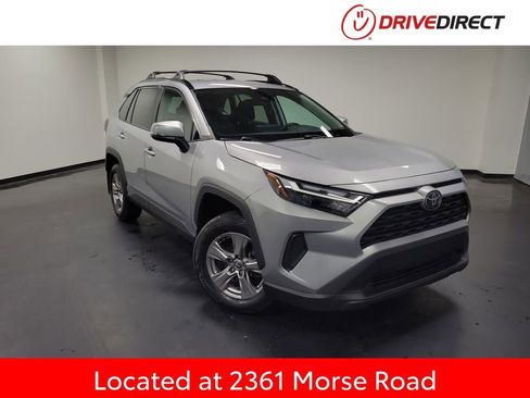 Used 2023 Toyota RAV4 XLE AWD/4WD image 1