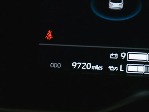 Used 2024 Toyota Sequoia Capstone image 24