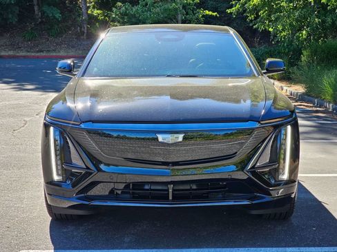 New 2026 Cadillac Lyriq Sport AWD/4WD image 8