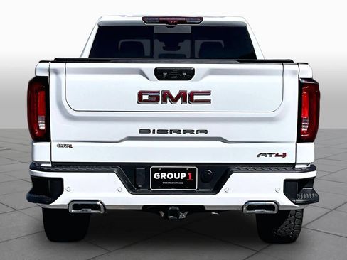 Used 2023 GMC Sierra 1500 AT4 w/ AT4 Premium Package AWD/4WD image 5