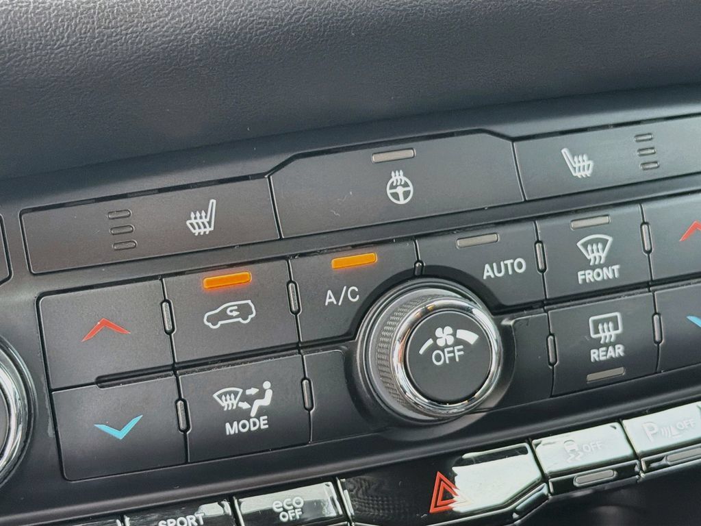 Used 2022 Dodge Durango GT AWD/4WD image 19
