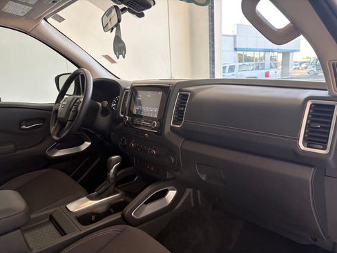 Used 2023 Nissan Frontier SV w/ Tow Package AWD/4WD image 36