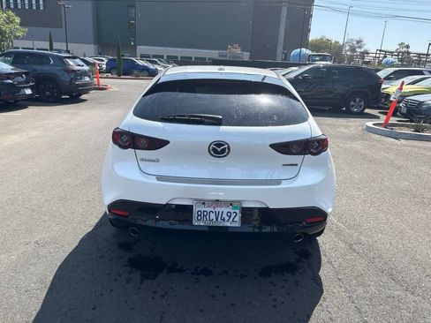 Used 2020 MAZDA MAZDA3 Hatchback w/ Premium Package FWD image 7