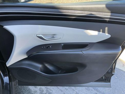 Used 2024 Hyundai Tucson SE image 44