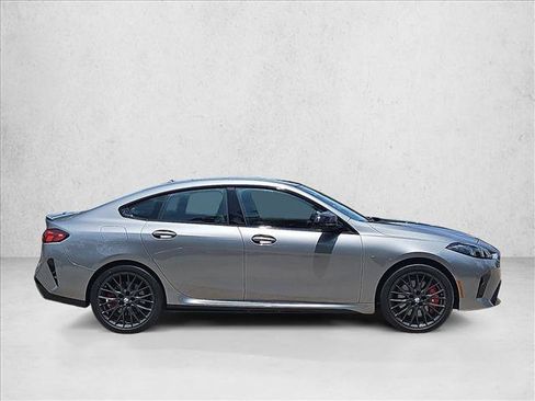 Used 2025 BMW M235i xDrive AWD/4WD image 4