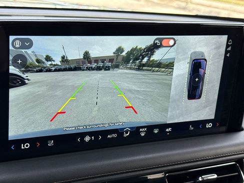 Used 2025 Lincoln Aviator 2WD image 21