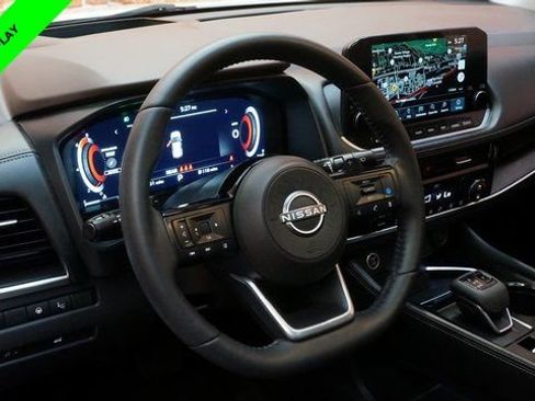 Certified 2022 Nissan Rogue Platinum w/ Head-Up Display Package image 9