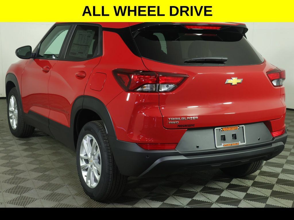 New 2026 Chevrolet TrailBlazer LS w/ LS Convenience Package AWD/4WD image 5