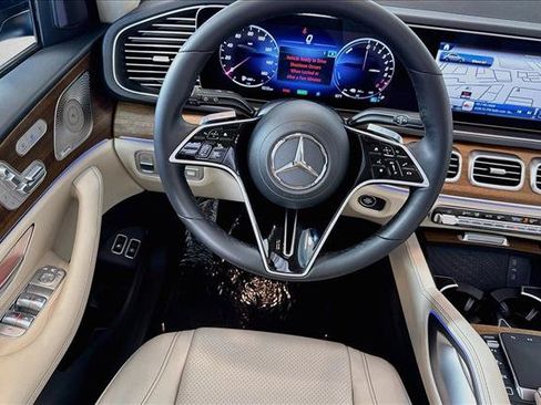 Used 2026 Mercedes-Benz GLE 450e 4MATIC image 21