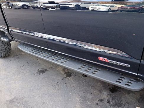 Used 2025 Ford F250 Lariat w/ Tremor Off-Road Package image 21