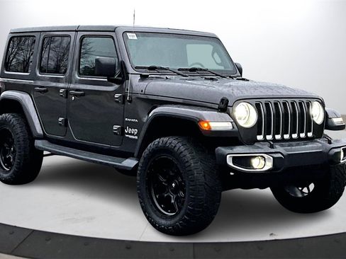 Certified 2019 Jeep Wrangler Unlimited Sahara image 2