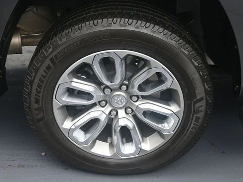 Used 2022 RAM 1500 Laramie image 5