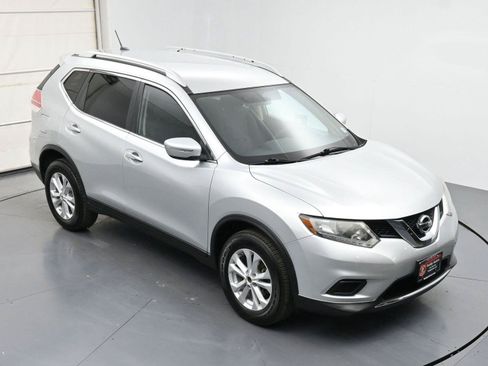 Used 2015 Nissan Rogue SV AWD/4WD image 34