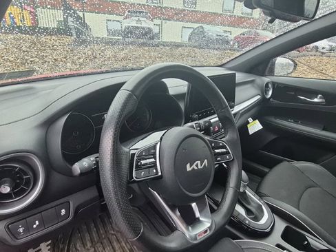 Used 2024 Kia Forte GT-Line image 10