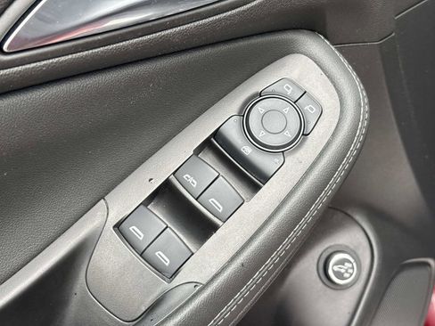 Used 2023 Buick Encore GX Essence w/ Experience Buick Package image 14