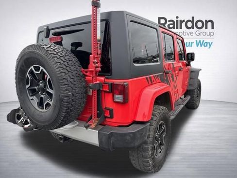 Used 2013 Jeep Wrangler Unlimited Sahara AWD/4WD image 13