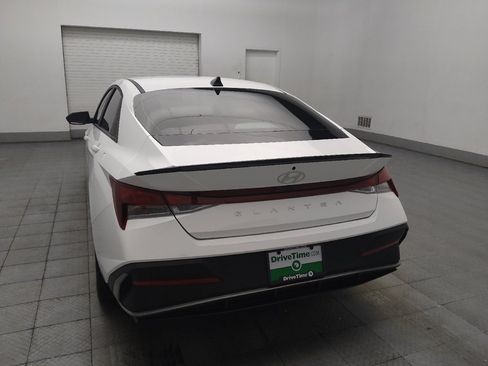 Used 2025 Hyundai Elantra Sport FWD image 6