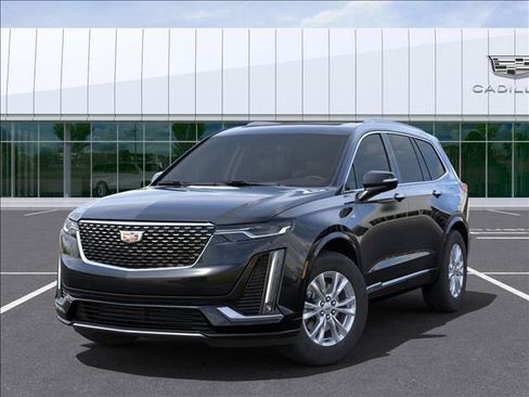 New 2025 Cadillac XT6 Luxury image 6