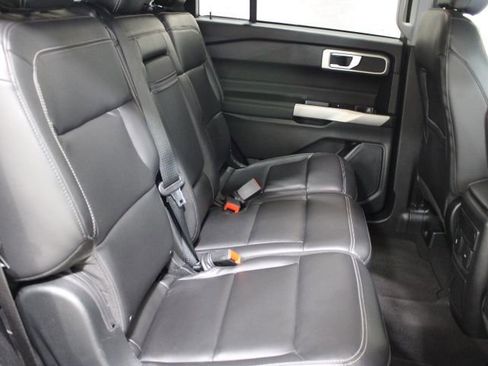 Used 2023 Ford Explorer XLT w/ Equipment Group 202A image 24