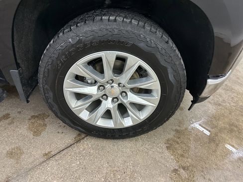 Used 2022 Chevrolet Silverado 1500 LTZ w/ LTZ Premium Package image 15