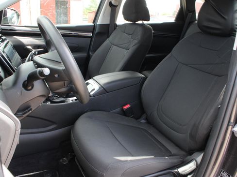 Used 2022 Hyundai Tucson SE AWD/4WD image 14