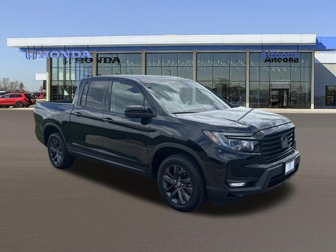 Certified 2023 Honda Ridgeline Sport image 6