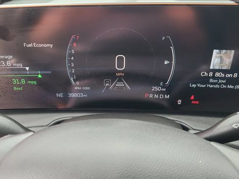 Used 2025 Cadillac XT4 Premium Luxury FWD image 15